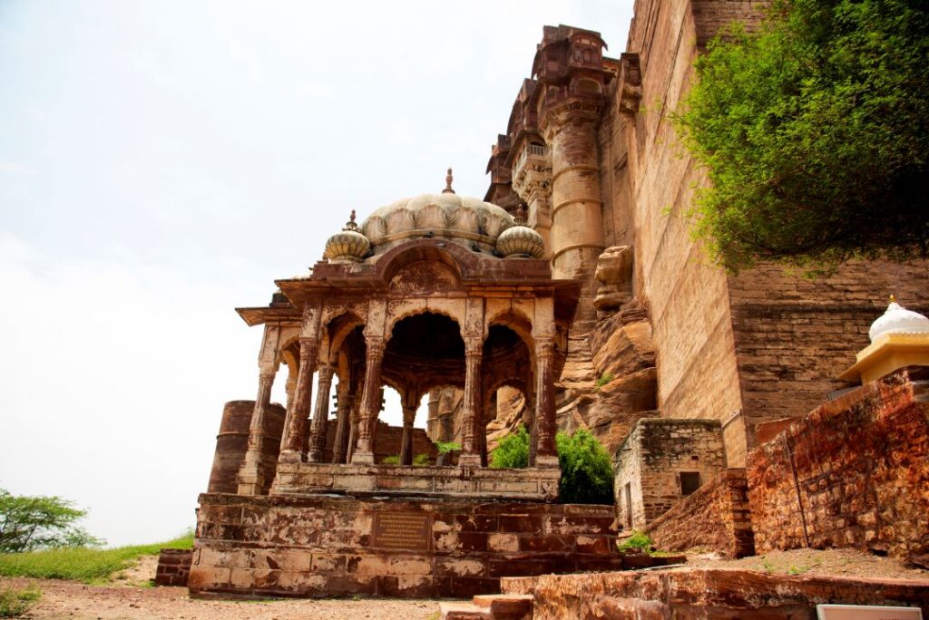 Mehrangarh Fort, Jodhpur, Rajasthan, India, Rajput architecture, Rao Jodha, historic forts, Indian history, Blue City, panoramic views, Thar Desert, Phool Mahal, Sheesh Mahal, Moti Mahal, fort museum, cultural heritage, royal palaces, ancient artifacts, Rajasthan tourism, travel India, Jodhpur attractions, Indian forts, palace interiors, Mehrangarh museum, historic sites, Indian architecture, guided tours, fort gates, Jodhpur history, Indian culture, fortification, scenic views, tourist destination, Indian landmarks, Rajasthani culture, heritage site, Mehrangarh history, famous forts, Jodhpur sightseeing, traditional crafts, folk performances, architectural beauty, royal history, Rajasthani cuisine, travel Rajasthan, cultural events, Indian palaces, fort exploration, royal artifacts, historic monuments, Jodhpur travel guide, Indian heritage, famous landmarks, Rajasthan travel, Jodhpur forts, traditional architecture, historic palaces, fort tours, Mehrangarh events, Rajasthan history, blue city views, fort heritage, Jodhpur tourism, Rajasthan attractions, fort museums, Mehrangarh travel, Mehrangarh experience, Indian heritage sites, fort attractions, Indian travel destinations, Rajasthani traditions, fort photography, cultural performances, Jodhpur culture, travel blogs India, Indian travel videos, Rajasthan festivals, historic Rajasthan, must-visit forts, Mehrangarh legends, ancient Indian forts, Rajput history, Jodhpur architecture, Indian travel tips, Mehrangarh documentaries, fort travel guide, Rajasthan adventures, Indian travel experiences, Jodhpur festivals, royal Rajasthan, historic India, travel vlogs India, Indian fort history, Indian heritage travel, Rajasthan exploration, Mehrangarh Fort India.

Amazing Fort in India the Best Travel Guide,

Best places to visit in Jodhpur India,
Jodhpur India travel guide for first-time visitors,
Top things to do in Jodhpur India,
Hidden gems in Jodhpur India,
Jodhpur food tour and culinary guide,
Jodhpur history and culture documentary,
Jodhpur public transportation tips and tricks,
Jodhpur best coffee houses and cafes,
Jodhpur day trips and excursions,
Jodhpur shopping and fashion guide,
Jodhpur Christmas markets and holiday traditions,
Jodhpur classical music and opera scene,
Jodhpur museums and art galleries guide,
Jodhpur travel vlog and daily life experiences,
Jodhpur architectural landmarks and buildings,
Jodhpur festivals and events calendar,
Jodhpur budget travel tips and cheap eats,
Jodhpur luxury travel and experiences,
Jodhpur romantic getaway ideas,
Jodhpur park and garden tours,
Jodhpur for families and kids activities,
Jodhpur historic palaces and castles tour,
Jodhpur nightlife and entertainment guide,
Jodhpur bike tours and outdoor activities,
Jodhpur summer travel tips and itineraries,
what to do in Jodhpur?,
how to spend time in Jodhpur?,
10 most beautiful places to visit in Jodhpur,
best places to visit in Jodhpur,
amazing places to visit in Jodhpur,
why is Jodhpur so famous?,
is Jodhpur very expensive?,
how many days do you need in Jodhpur?,
why is Jodhpur the most liveable city?,
why you must visit Jodhpur?,
where is Jodhpur located in India?,
Is Jodhpur worth visiting?,
Can I do Jodhpur in 2 days?,
What is the best month to visit Jodhpur?,
is Mehrangarh Fort worth visiting?,

top 10 places in Jodhpur,
things to do in Jodhpur,
top 10 places to visit,
top 15 places,
Best places to visit,
Jodhpur travel guide,
the Hofburg Palace,
schonbrunn palace Jodhpur,
most livable city,

how is Jodhpur's Weather in Summer?,
what language is spoken in Jodhpur?,
the best Jodhpur song,
book flights to Jodhpur,
book Jodhpur Hotels,
Jodhpur travel video,
why Jodhpur tourism?,
the best Jodhpur vlog,
What is Jodhpur's History?,
What does Jodhpur look like at Christmas?,
See Jodhpur 4k by drone,
how is Jodhpur's Weather in winter?,

Jodhpur 4k,
Travel Guide,
India,
Christmas,
Wien,
top 10 places,
Schonbrunn palace,
Hofburg Palace,
tourism,