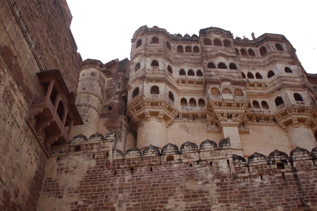 Mehrangarh Fort, Jodhpur, Rajasthan, India, Rajput architecture, Rao Jodha, historic forts, Indian history, Blue City, panoramic views, Thar Desert, Phool Mahal, Sheesh Mahal, Moti Mahal, fort museum, cultural heritage, royal palaces, ancient artifacts, Rajasthan tourism, travel India, Jodhpur attractions, Indian forts, palace interiors, Mehrangarh museum, historic sites, Indian architecture, guided tours, fort gates, Jodhpur history, Indian culture, fortification, scenic views, tourist destination, Indian landmarks, Rajasthani culture, heritage site, Mehrangarh history, famous forts, Jodhpur sightseeing, traditional crafts, folk performances, architectural beauty, royal history, Rajasthani cuisine, travel Rajasthan, cultural events, Indian palaces, fort exploration, royal artifacts, historic monuments, Jodhpur travel guide, Indian heritage, famous landmarks, Rajasthan travel, Jodhpur forts, traditional architecture, historic palaces, fort tours, Mehrangarh events, Rajasthan history, blue city views, fort heritage, Jodhpur tourism, Rajasthan attractions, fort museums, Mehrangarh travel, Mehrangarh experience, Indian heritage sites, fort attractions, Indian travel destinations, Rajasthani traditions, fort photography, cultural performances, Jodhpur culture, travel blogs India, Indian travel videos, Rajasthan festivals, historic Rajasthan, must-visit forts, Mehrangarh legends, ancient Indian forts, Rajput history, Jodhpur architecture, Indian travel tips, Mehrangarh documentaries, fort travel guide, Rajasthan adventures, Indian travel experiences, Jodhpur festivals, royal Rajasthan, historic India, travel vlogs India, Indian fort history, Indian heritage travel, Rajasthan exploration, Mehrangarh Fort India.

Amazing Fort in India the Best Travel Guide,

Best places to visit in Jodhpur India,
Jodhpur India travel guide for first-time visitors,
Top things to do in Jodhpur India,
Hidden gems in Jodhpur India,
Jodhpur food tour and culinary guide,
Jodhpur history and culture documentary,
Jodhpur public transportation tips and tricks,
Jodhpur best coffee houses and cafes,
Jodhpur day trips and excursions,
Jodhpur shopping and fashion guide,
Jodhpur Christmas markets and holiday traditions,
Jodhpur classical music and opera scene,
Jodhpur museums and art galleries guide,
Jodhpur travel vlog and daily life experiences,
Jodhpur architectural landmarks and buildings,
Jodhpur festivals and events calendar,
Jodhpur budget travel tips and cheap eats,
Jodhpur luxury travel and experiences,
Jodhpur romantic getaway ideas,
Jodhpur park and garden tours,
Jodhpur for families and kids activities,
Jodhpur historic palaces and castles tour,
Jodhpur nightlife and entertainment guide,
Jodhpur bike tours and outdoor activities,
Jodhpur summer travel tips and itineraries,
what to do in Jodhpur?,
how to spend time in Jodhpur?,
10 most beautiful places to visit in Jodhpur,
best places to visit in Jodhpur,
amazing places to visit in Jodhpur,
why is Jodhpur so famous?,
is Jodhpur very expensive?,
how many days do you need in Jodhpur?,
why is Jodhpur the most liveable city?,
why you must visit Jodhpur?,
where is Jodhpur located in India?,
Is Jodhpur worth visiting?,
Can I do Jodhpur in 2 days?,
What is the best month to visit Jodhpur?,
is Mehrangarh Fort worth visiting?,

top 10 places in Jodhpur,
things to do in Jodhpur,
top 10 places to visit,
top 15 places,
Best places to visit,
Jodhpur travel guide,
the Hofburg Palace,
schonbrunn palace Jodhpur,
most livable city,

how is Jodhpur's Weather in Summer?,
what language is spoken in Jodhpur?,
the best Jodhpur song,
book flights to Jodhpur,
book Jodhpur Hotels,
Jodhpur travel video,
why Jodhpur tourism?,
the best Jodhpur vlog,
What is Jodhpur's History?,
What does Jodhpur look like at Christmas?,
See Jodhpur 4k by drone,
how is Jodhpur's Weather in winter?,

Jodhpur 4k,
Travel Guide,
India,
Christmas,
Wien,
top 10 places,
Schonbrunn palace,
Hofburg Palace,
tourism,